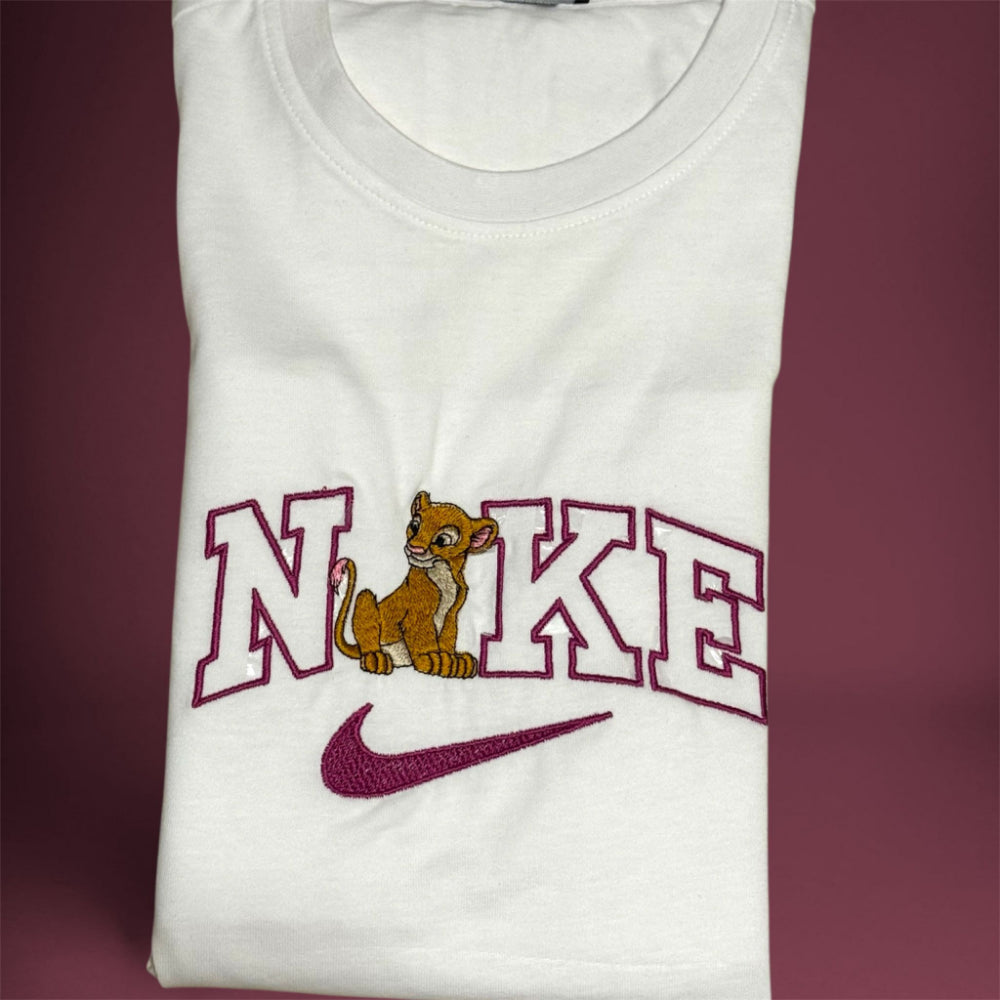 T-Shirt Ricamo pesonalizzato